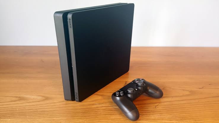 PS4 Slim 1TB کپی‌خور